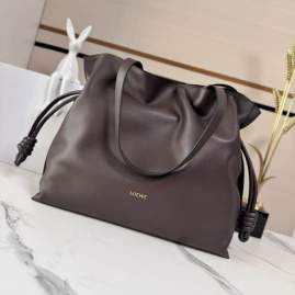 Picture of Loewe Handbags _SKUfw239895007fw